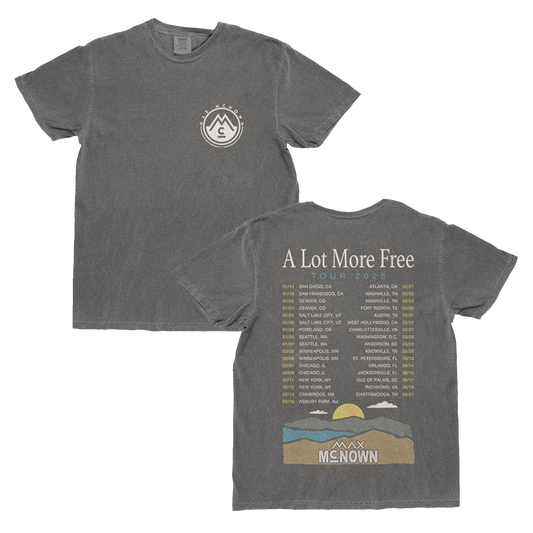 Pepper t-shirt with mountain design